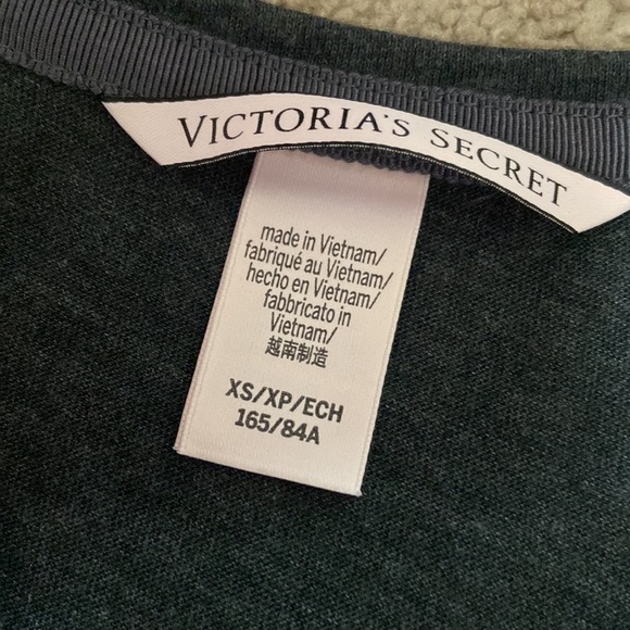 BRAND NEW Victoria’s Secret Tank Top - Picture 2 of 2